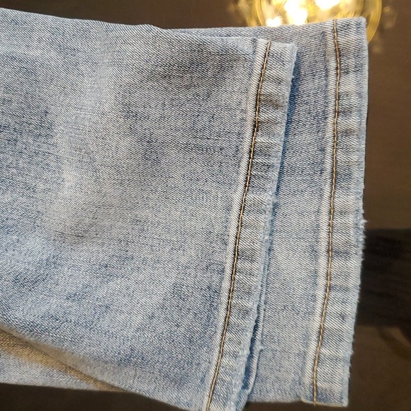 BNWT Guess Los Angeles Scotch Fit Skinny men's 36w x 30L Light Wash - Picture 8 of 11